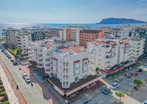 Просторная квартира 2+1 рядом с морем в Оба