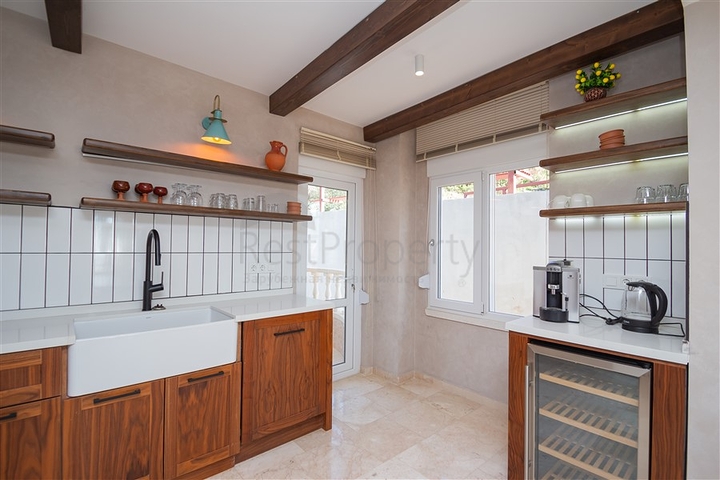 Пентхаус 3+1 с панорамным видом на море в Бекташ, Аланья