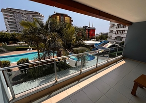 Современная квартира 1+1 в престижном комплексе в Джикджилли