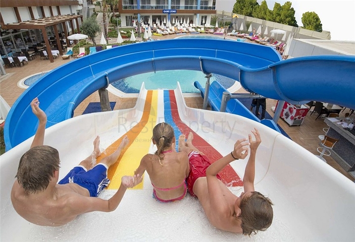 Просторная квартира 2+1 в современном комплексе в Джикджилли