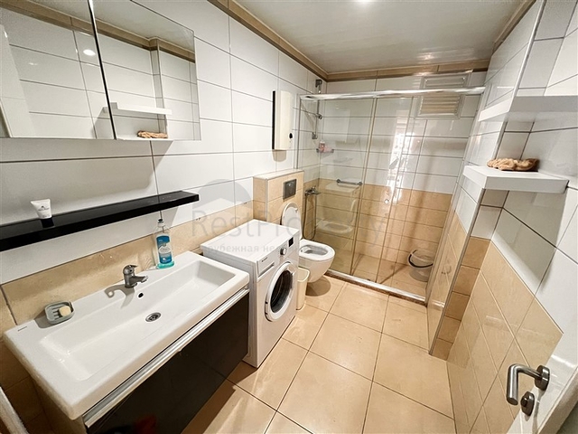 Просторная квартира 2+1 в современном комплексе в Джикджилли