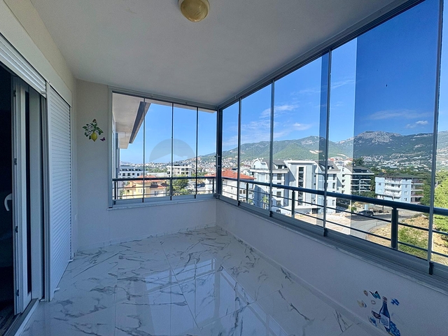 Квартира 2+1 с мебелью в зелёном районе Оба