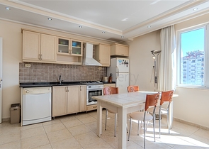 Просторная квартира 2+1 на пляже Клеопатры