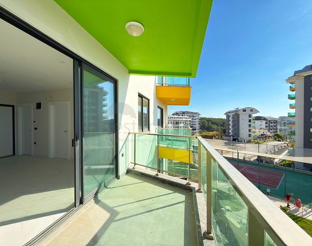 Светлая квартира 1+1 в комплексе с развитой инфраструктурой