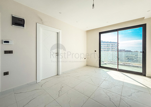 Светлая квартира 1+1 в комплексе с развитой инфраструктурой