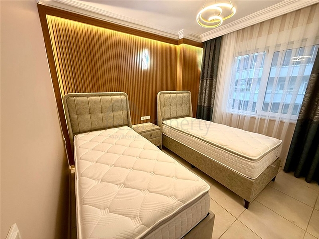 Просторная квартира 2+1 рядом с морем в тихом зеленом районе