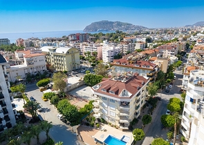 Просторная квартира 2+1 рядом с морем в тихом зеленом районе