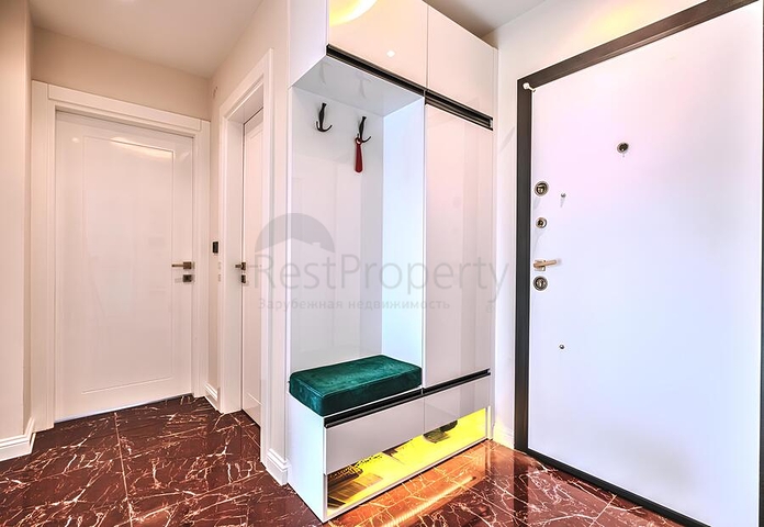 Просторная меблированная квартира 2+1 с отдельной кухней