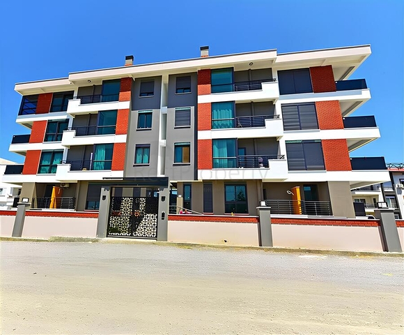 Просторная меблированная квартира 2+1 с отдельной кухней