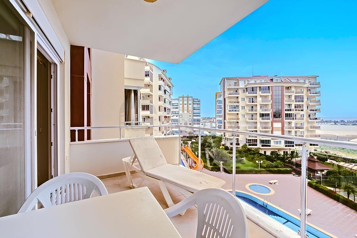 Квартира 1+1 рядом с морем в Авсалларе