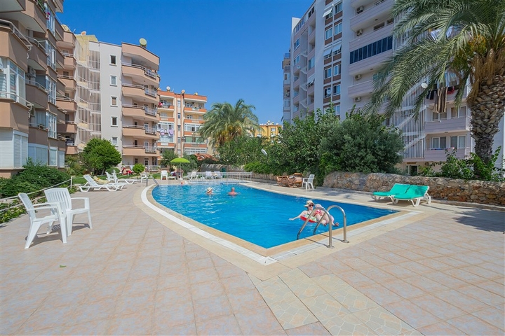 Просторная 2+1 квартира рядом с морем в Тосмуре