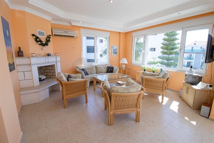 Вилла с просторной планировкой в районе Каргаджак 