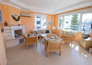 Вилла с просторной планировкой в районе Каргаджак 