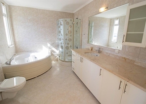 Вилла с просторной планировкой в районе Каргаджак 