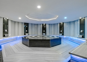 Просторная квартира 2+1 в современном комплексе в Махмутларе