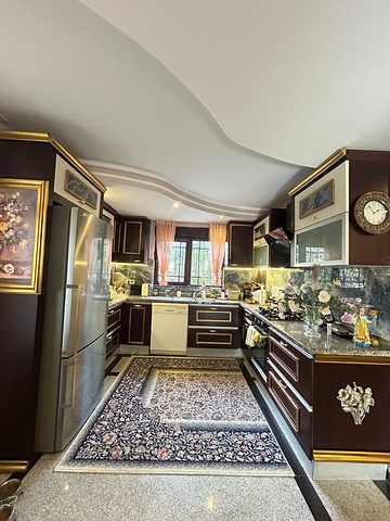 Вилла планировки 3+1 в живописном районе Кемер 