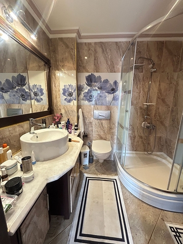 Вилла планировки 3+1 в живописном районе Кемер 