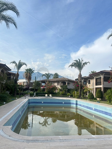 Вилла планировки 3+1 в живописном районе Кемер 