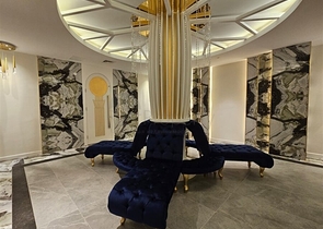 Стильная меблированная квартира с богатой инфраструктурой рядом с морем