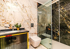 Стильная меблированная квартира с богатой инфраструктурой рядом с морем