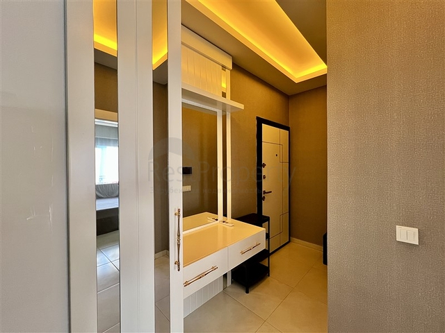 Комфортная меблированная квартира в современном комплексе в центре Махмутлара