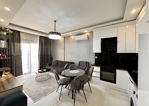 Комфортная меблированная квартира в современном комплексе в центре Махмутлара