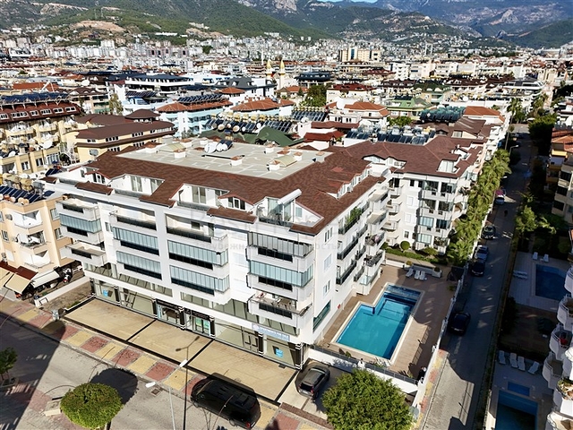 Пентхаус 3+1 рядом с морем и центром района Оба