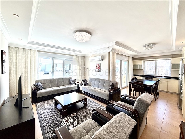 Пентхаус 3+1 рядом с морем и центром района Оба