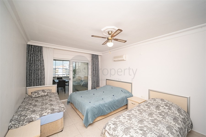 Просторная квартира 2+1 недалеко от моря в Тосмуре