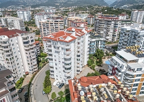 Просторная квартира 2+1 недалеко от моря в Тосмуре