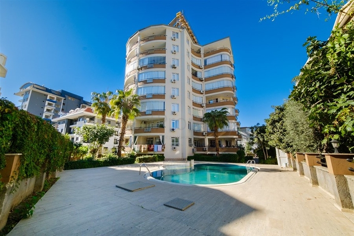 Просторная квартира 2+1 в престижной части района Клеопатра