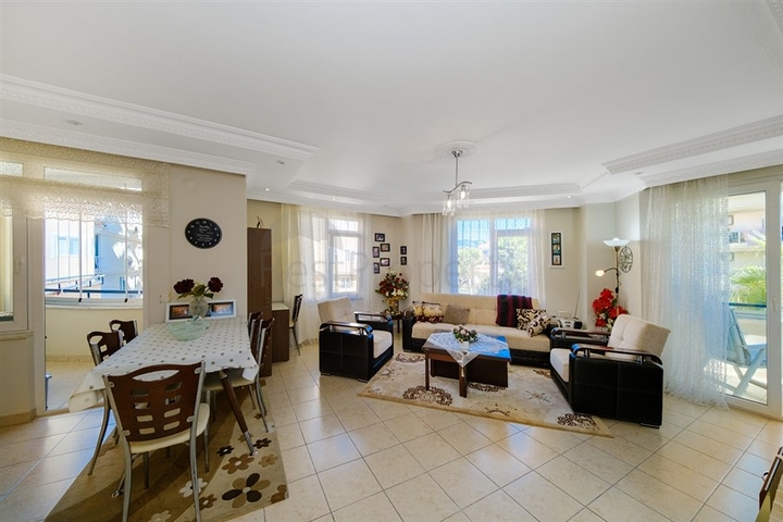 Просторная квартира 2+1 в престижной части района Клеопатра