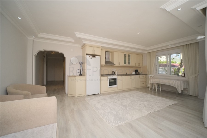 Просторная квартира 2+1 рядом с пляжем в районе Оба