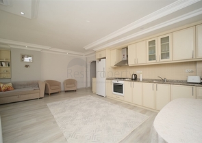 Просторная квартира 2+1 рядом с пляжем в районе Оба