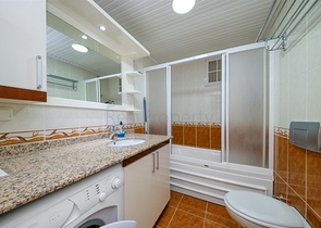 Просторная меблированная квартира 2+1 в районе Аланья центр