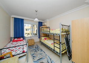 Просторная меблированная квартира 2+1 в районе Аланья центр