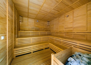 Просторная меблированная квартира 2+1 в районе Аланья центр