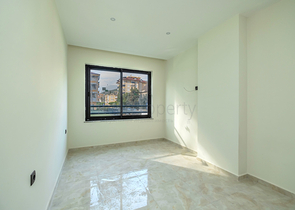 Квартира 2+1 в новом комплексе рядом с пляжем Клеопатра