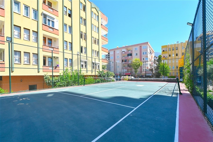 Двухкомнатная квартира с богатой инфраструктурой в районе Махмутлар