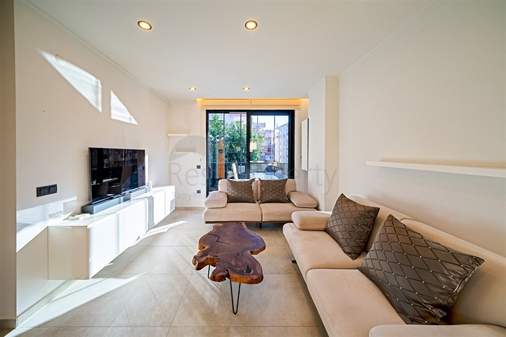 Двухкомнатная квартира в центре Аланьи с развитой инфраструктурой