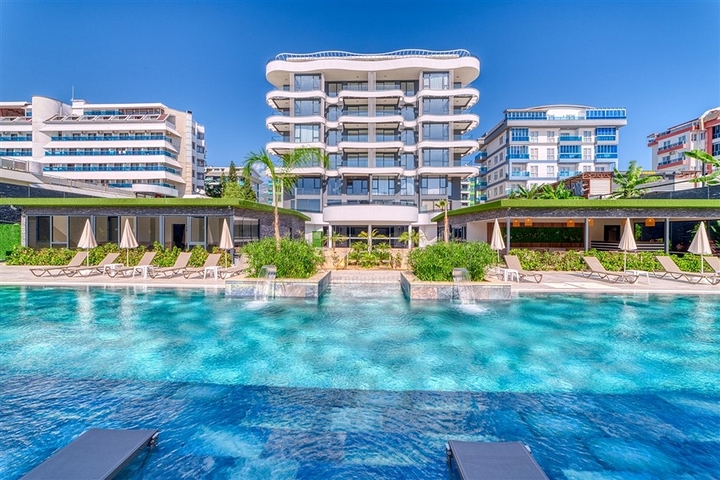 Трёхкомнатный пентхаус с террасой и развитой инфраструктурой в районе Каргыджак