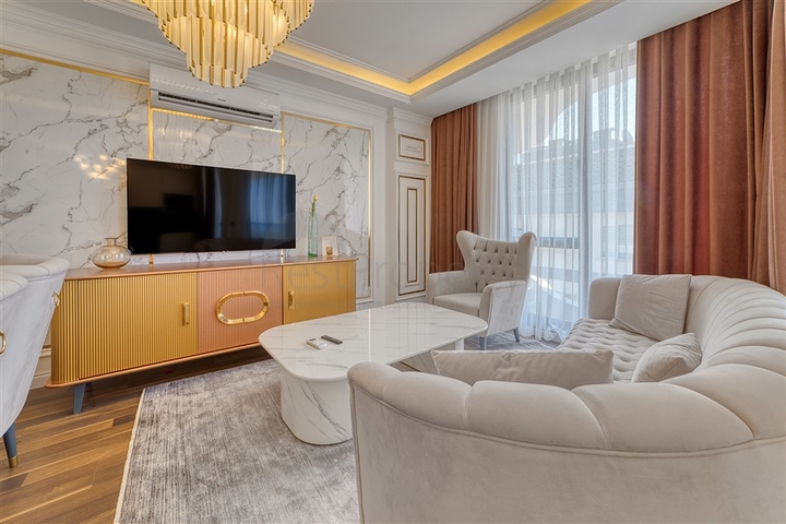 Трёхкомнатный пентхаус с террасой и развитой инфраструктурой в районе Каргыджак