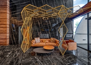 Трёхкомнатный пентхаус с террасой и развитой инфраструктурой в районе Каргыджак