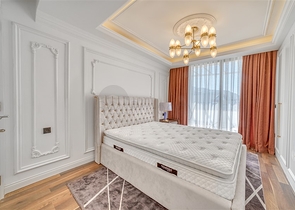 Трёхкомнатный пентхаус с террасой и развитой инфраструктурой в районе Каргыджак