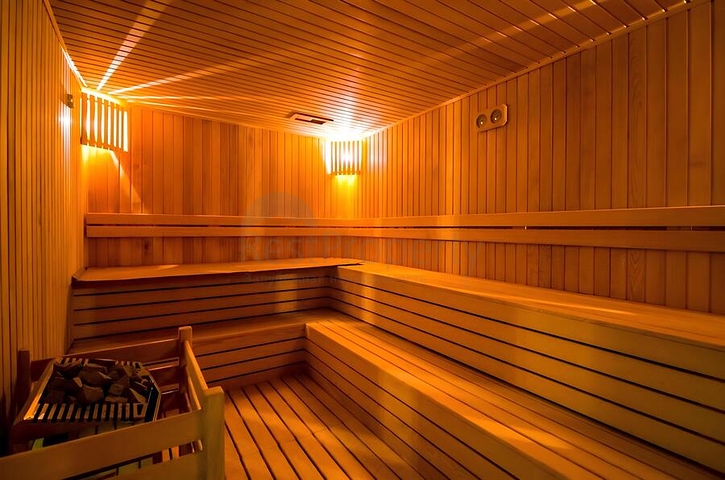 Пентхаус 6+1 с террасами в районе Оба