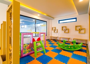 Пентхаус 6+1 с террасами в районе Оба