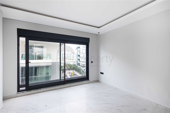 Трёхкомнатная квартира 2+1 с террасой и современной инфраструктурой в районе Каргыджак