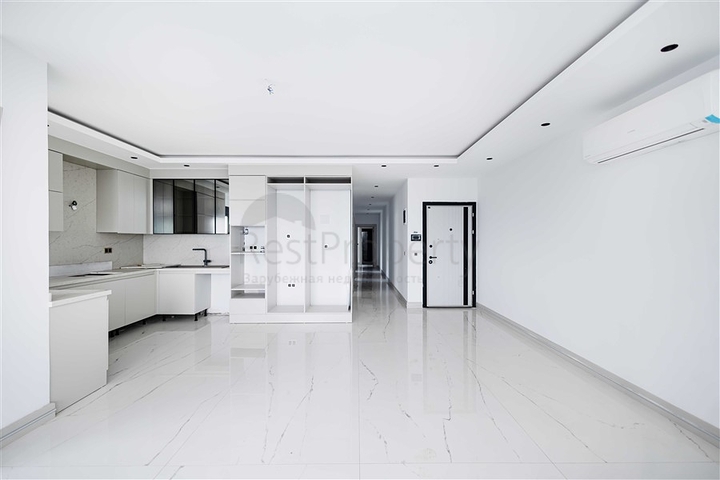 Пятикомнатная квартира 4+1 с террасой и расширенной инфраструктурой в районе Каргыджак