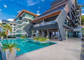 Пятикомнатная квартира 4+1 с террасой и расширенной инфраструктурой в районе Каргыджак