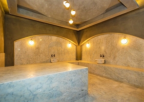 Пятикомнатная квартира 4+1 с террасой и расширенной инфраструктурой в районе Каргыджак